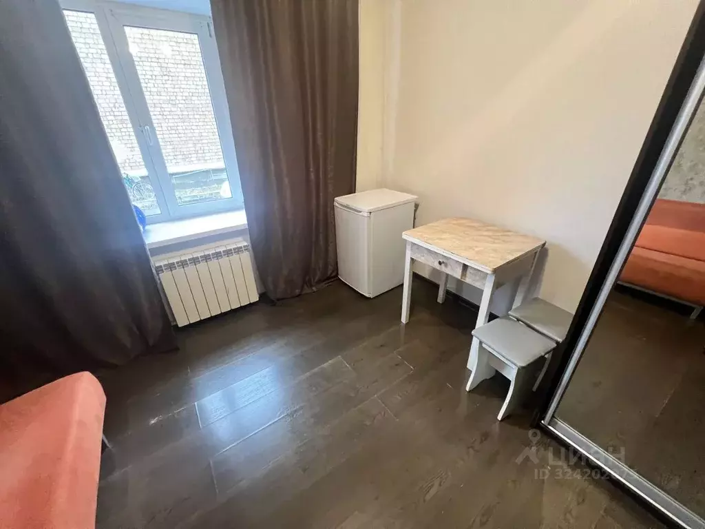 Студия Красноярский край, Красноярск Парашютная ул., 23 (18.0 м) - Фото 1