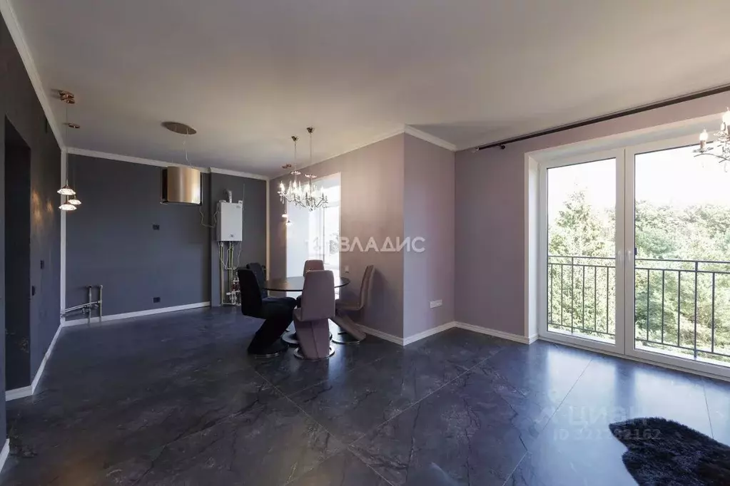 2-к кв. Калининградская область, Пионерский Парковая ул., 12 (67.2 м) - Фото 1