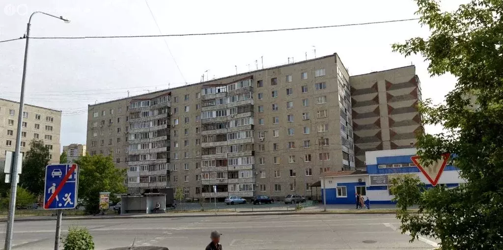 2-комнатная квартира: Тюмень, Солнечный проезд, 10 (50 м) - Фото 1