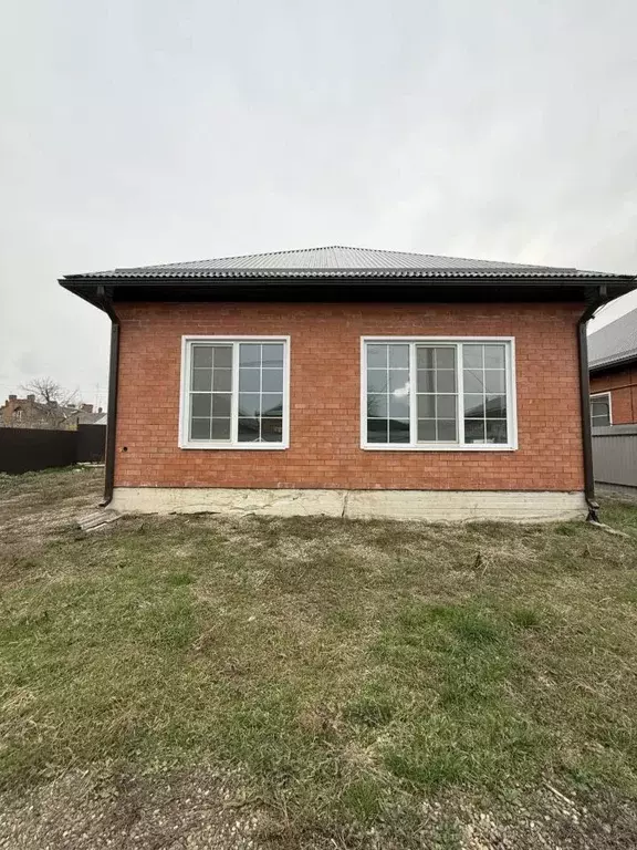 Дом в Краснодарский край, Новокубанское городское поселение  (80 м) - Фото 1