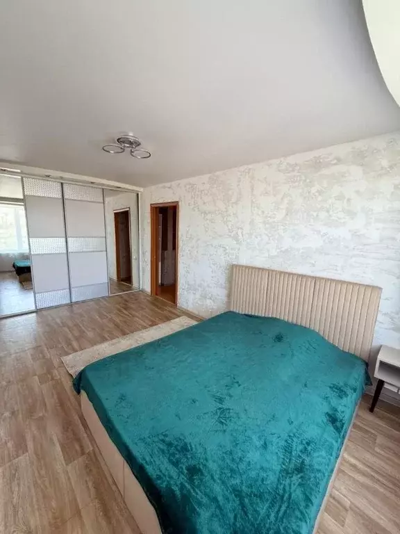 2-к кв. Приморский край, Владивосток 71-й мкр, ул. Ватутина, 4А (34.7 ... - Фото 1
