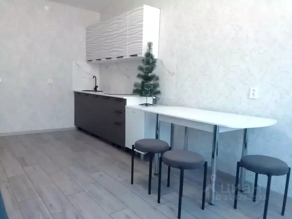 1-к кв. Нижегородская область, с. Дивеево ул. Симанина, 4 (52.0 м) - Фото 1