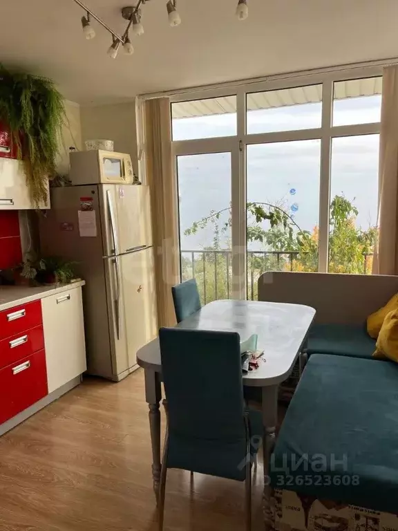 Дом в Крым, Алупка ул. Красногвардейская, 10 (100 м) - Фото 1