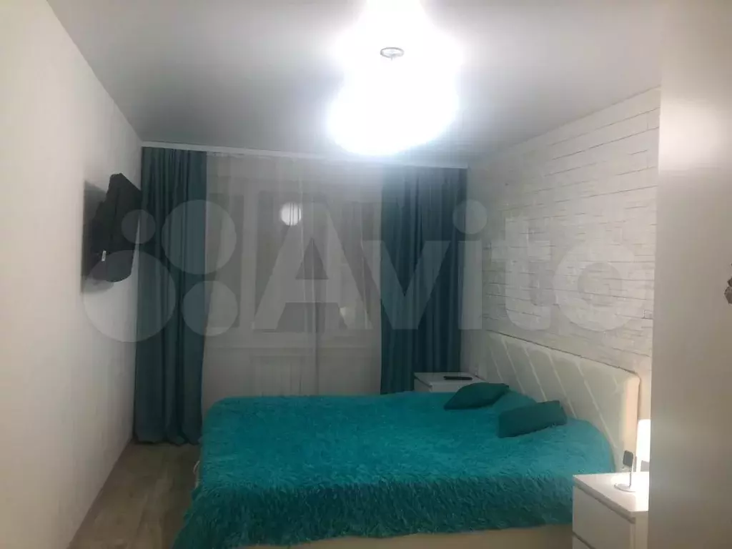 2-к. квартира, 60м, 9/9эт. - Фото 1