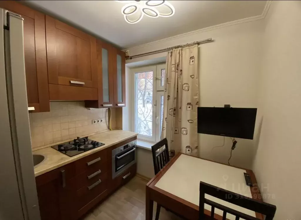 3-к кв. Москва ул. Коштоянца, 3 (54.0 м) - Фото 0