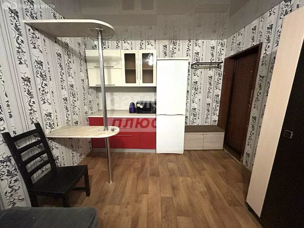 1к в 5-комнатной квартире (17 м) - Фото 1