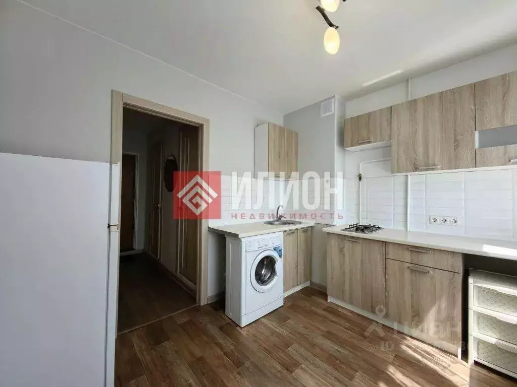 1-к кв. Крым, Симферополь ул. Бела Куна, 1 (28.7 м) - Фото 2