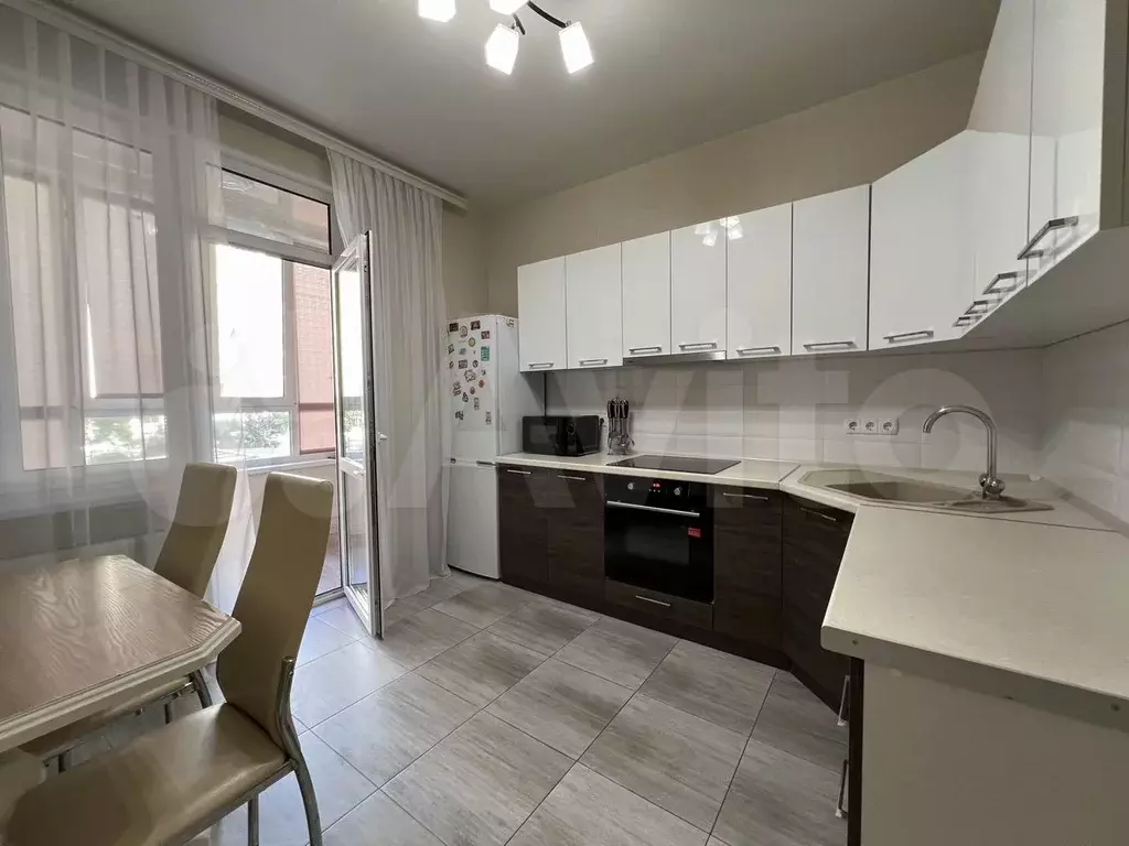 1-к. квартира, 40 м, 2/12 эт. - Фото 0
