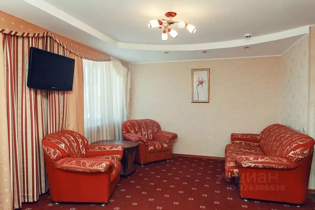 Комната Псковская область, Псков Пароменская ул., 4 - Фото 2