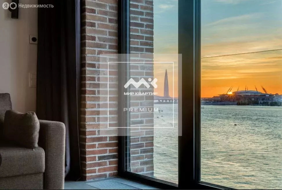 1-комнатная квартира: Санкт-Петербург, набережная Макарова, 58с2 (66.5 ... - Фото 1