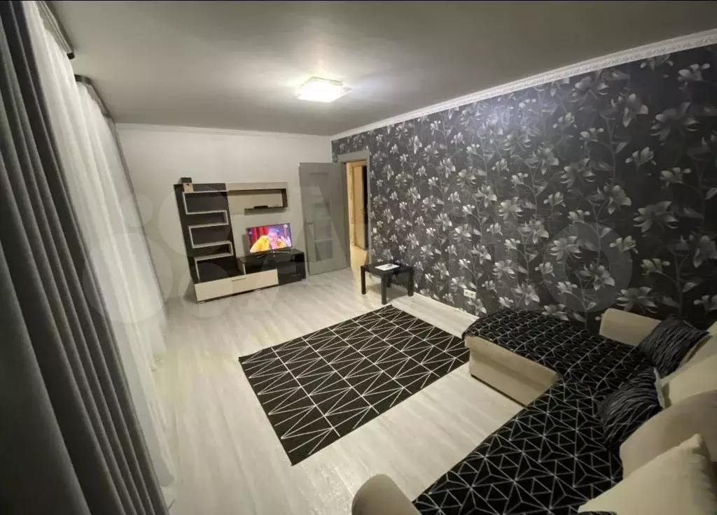 2-к. квартира, 60 м, 17/17 эт. - Фото 1