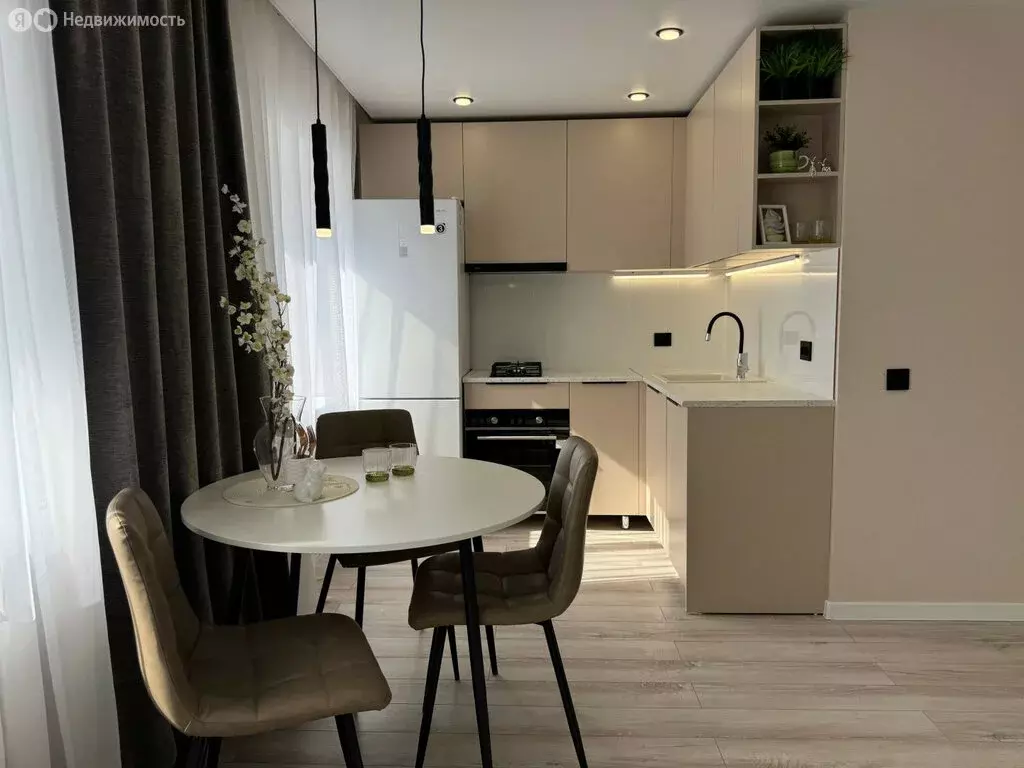 2-комнатная квартира: Комсомольск-на-Амуре, Интернациональный ... - Фото 1