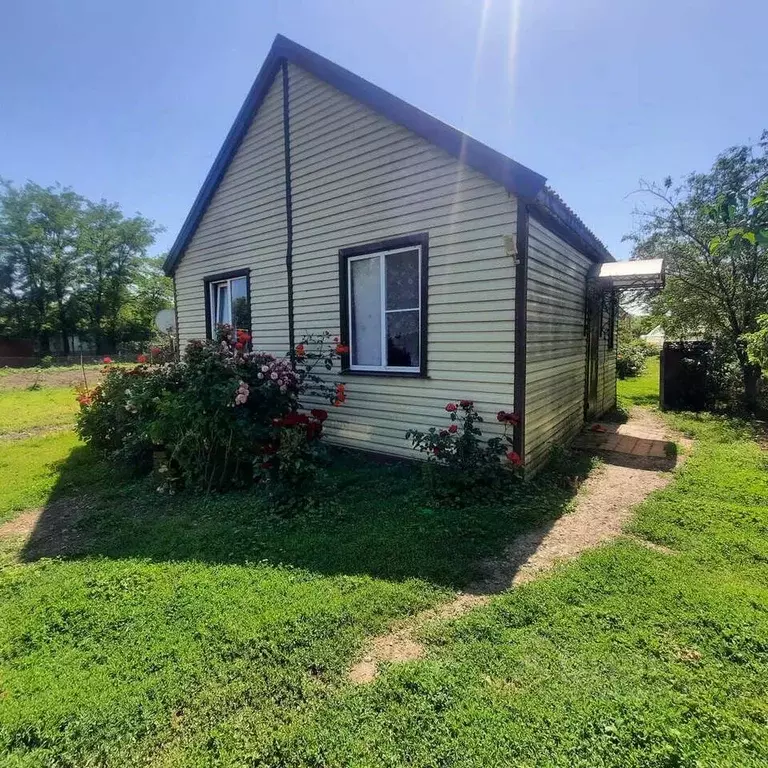 Дом в Краснодарский край, Динской район, Нововеличковское с/пос, ... - Фото 1