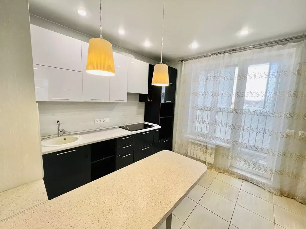 3-к кв. Башкортостан, Уфа ул. Октябрьской Революции, 31А (68.7 м) - Фото 2