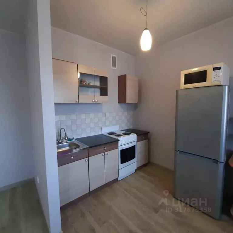 Студия Иркутская область, Иркутск ул. Чернышевского, 8 (37.0 м) - Фото 0