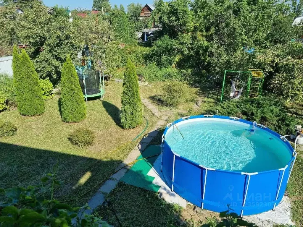 Дом в Саратовская область, Энгельсский район, Красноярское ... - Фото 1