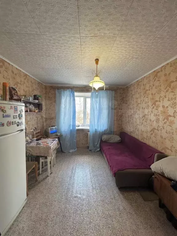 Комната 12,7 м в 6-к., 3/9 эт. - Фото 1