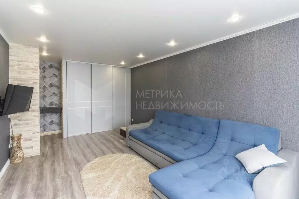 1-к кв. Тюменская область, Тюмень ул. Александра Митинского, 3к1 (40.9 ... - Фото 0