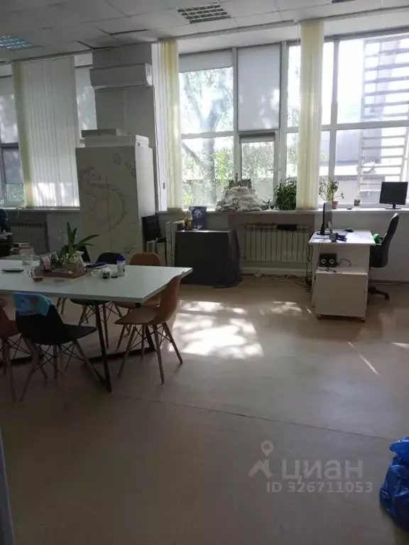 Помещение свободного назначения в Пензенская область, Пенза ул. ... - Фото 1