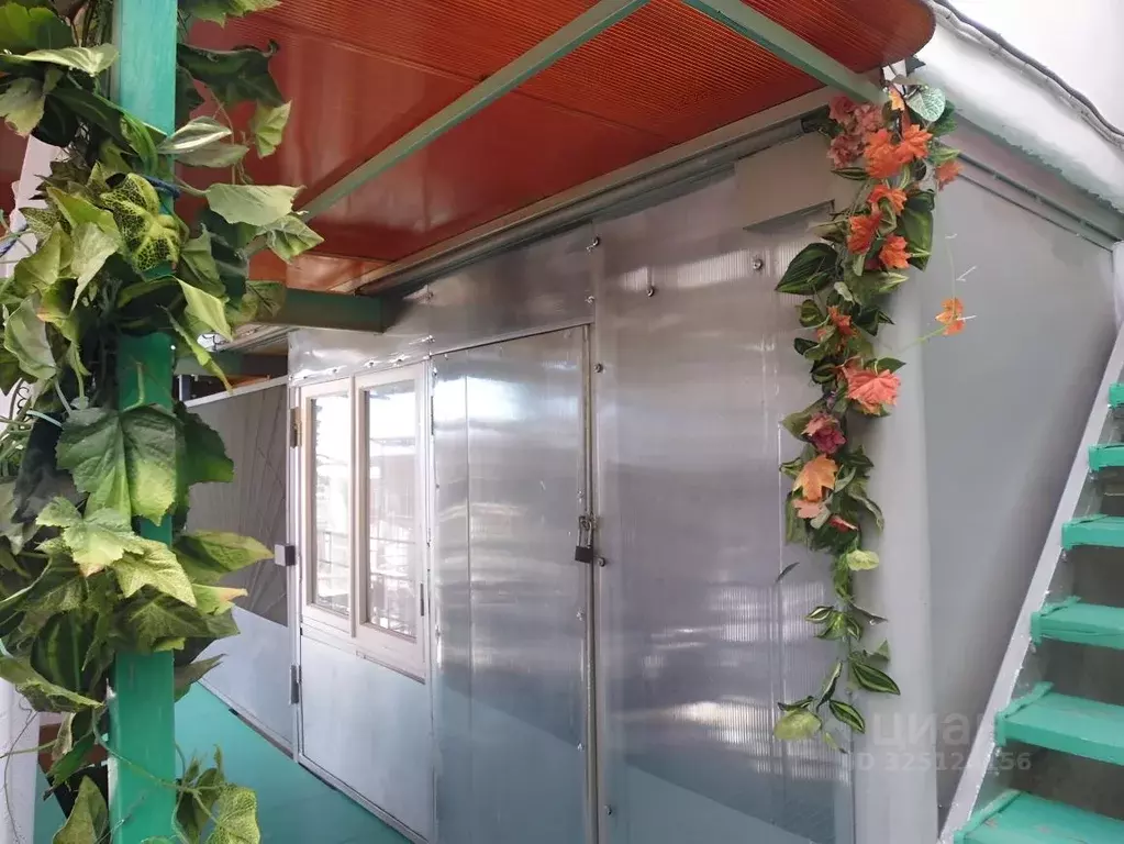 Гараж в Крым, Алушта муниципальный округ, пос. Семидворье  (26 м) - Фото 1