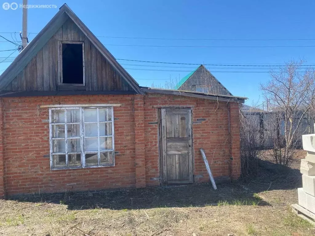 Дом в Весенний сельсовет, СНТ Карачи, 17-я линия, 16 (90 м) - Фото 0