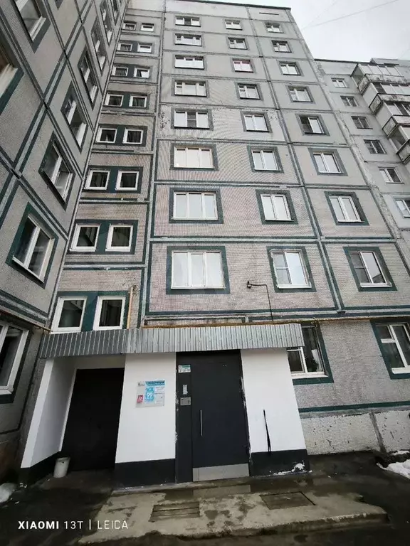 Комната 15,6 м в 3-к., 1/10 эт. - Фото 0