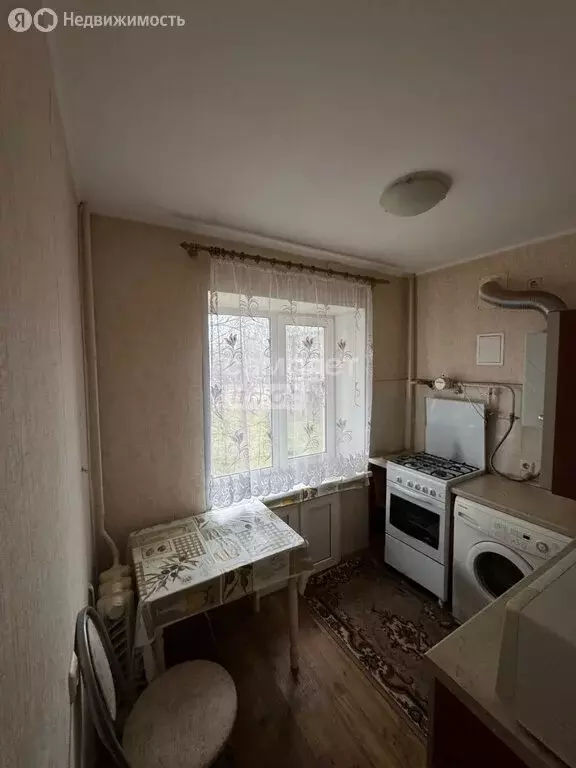 3-комнатная квартира: Йошкар-Ола, улица 8 Марта, 59 (61 м) - Фото 1