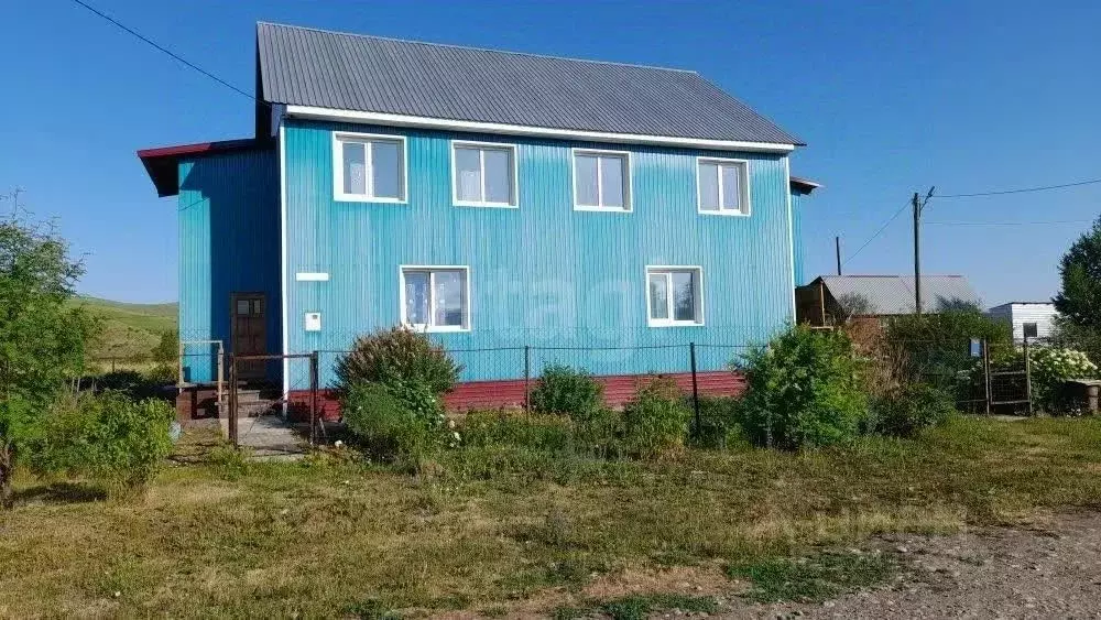 Дом в Алтай, Майминский район, с. Подгорное ул. Магистральная, 45 (187 ... - Фото 1