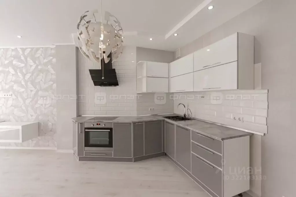 1-к кв. Татарстан, Казань ул. Гастелло, 7 (64.5 м) - Фото 2