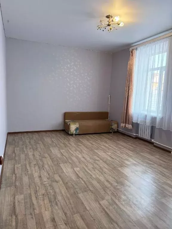 1-к кв. Башкортостан, Ишимбай Стахановская ул., 56А (33.7 м) - Фото 1