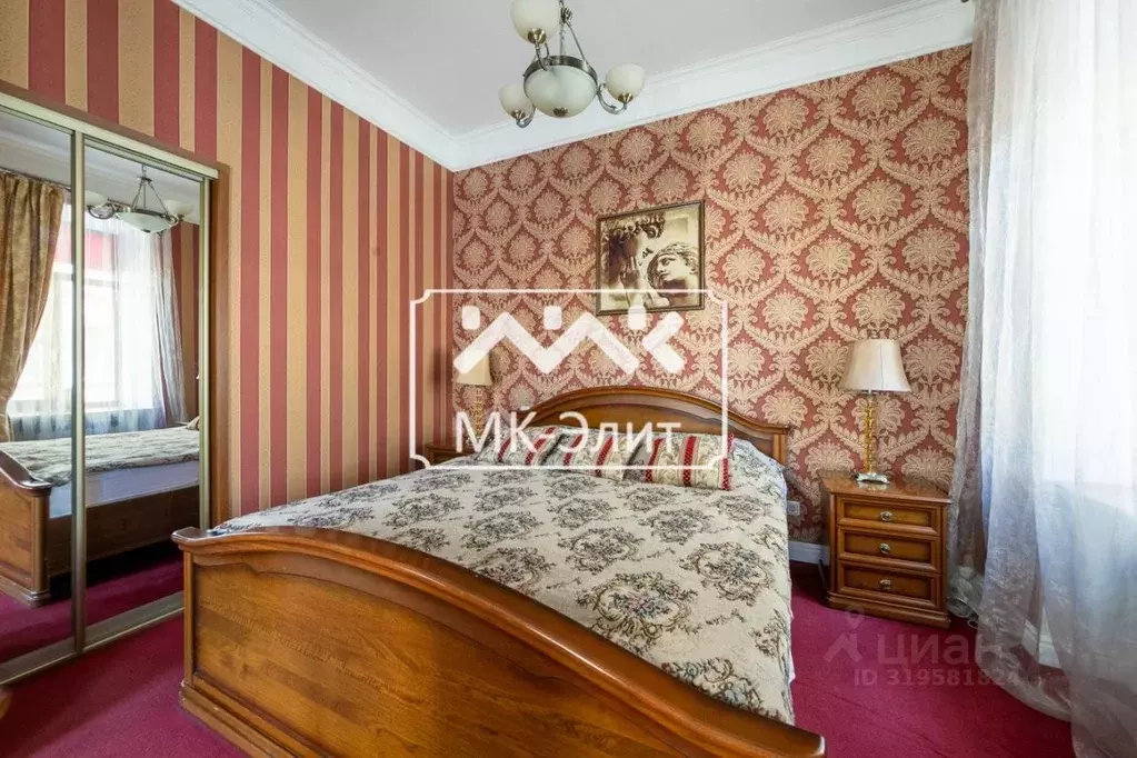 6-к кв. Санкт-Петербург пер. Басков, 37-39 (193.4 м) - Фото 0