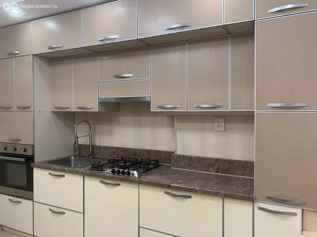 4-комнатная квартира: Казань, улица Академика Губкина, 31А (73.5 м) - Фото 2