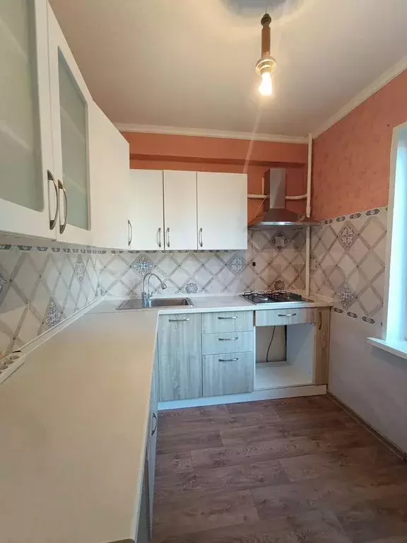 3-к. квартира, 54 м, 2/9 эт. - Фото 0