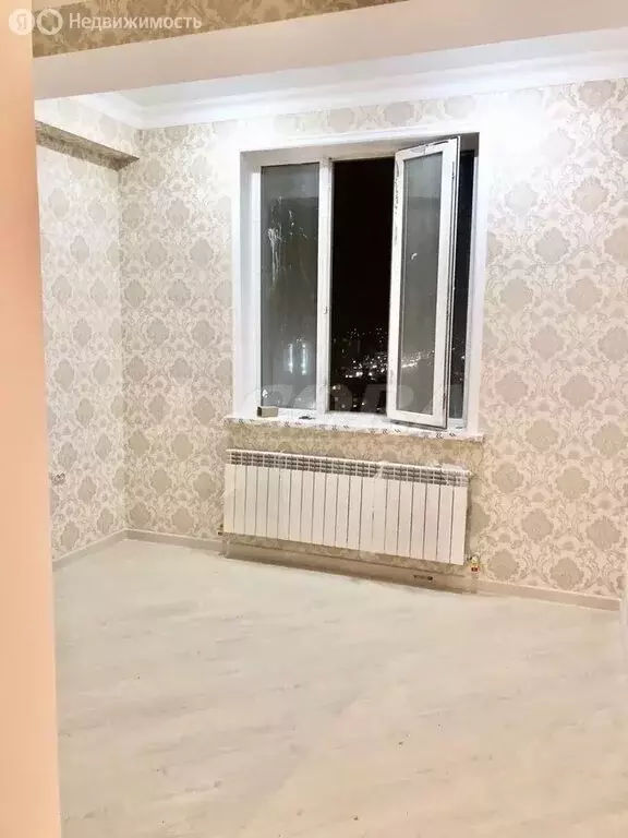 3-комнатная квартира: Махачкала, проспект Али-Гаджи Акушинского, ... - Фото 2