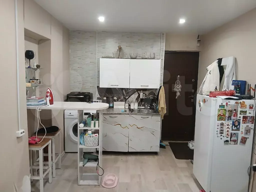 Комната 14 м в 5-к., 2/5 эт. - Фото 1