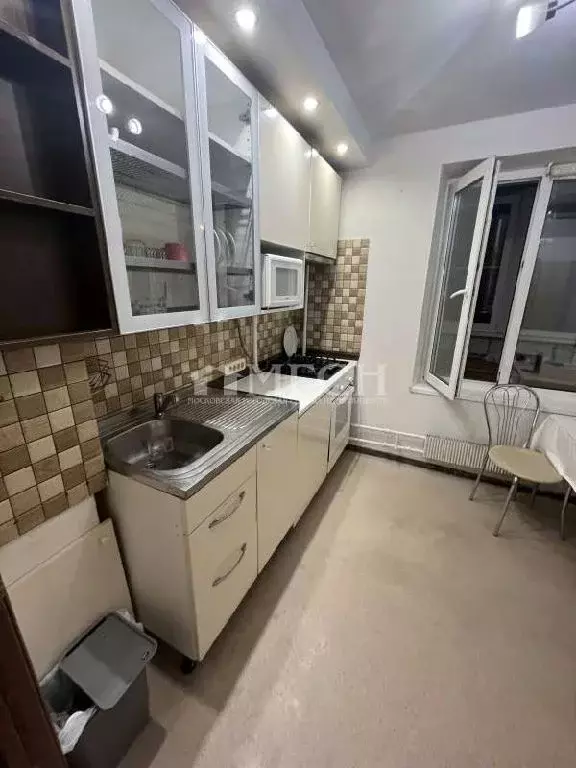 Продается 3-комнатная квартира - Фото 2