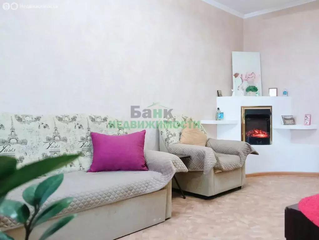 3-комнатная квартира: село Натальино, улица Карла Маркса, 4 (58.8 м) - Фото 0