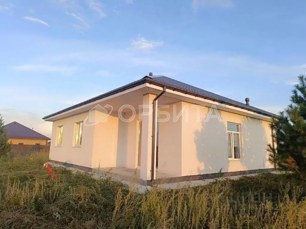 Дом в Тюменская область, Тюменский район, с. Успенка ул. Коммунаров ... - Фото 0