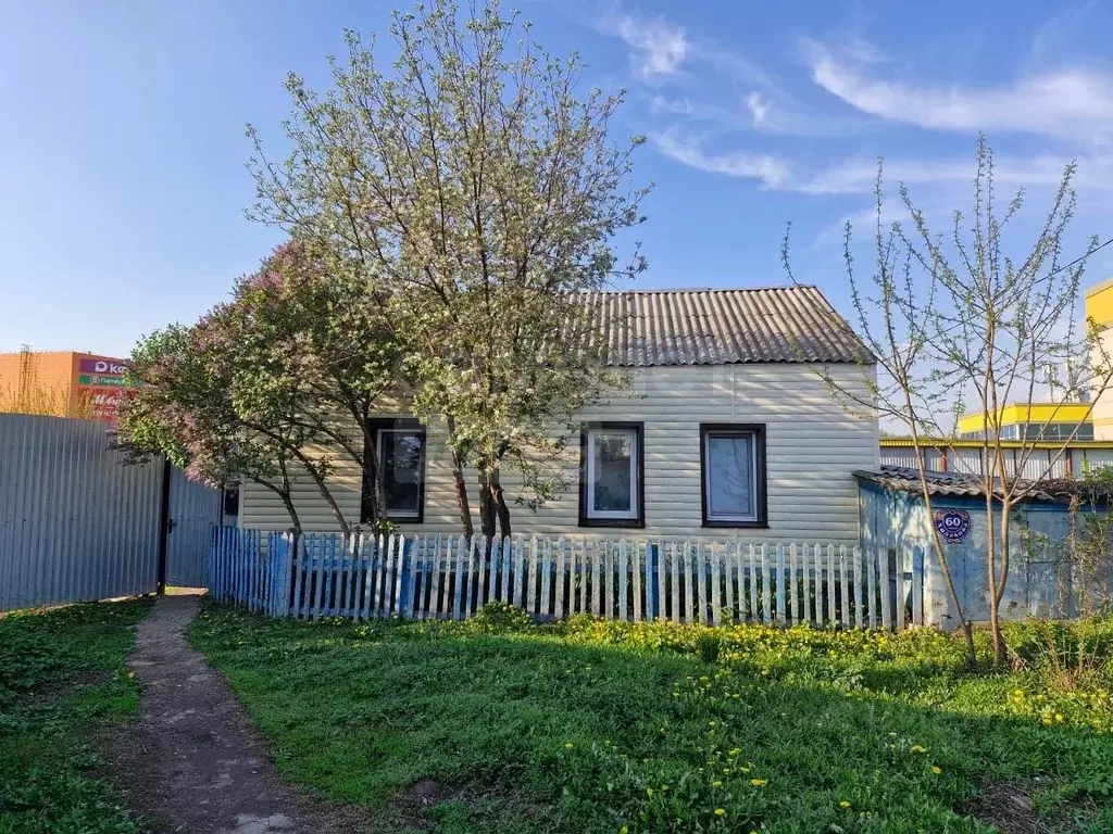 Дом в Оренбургская область, Оренбург ул. Ходакова, 60 (72 м) - Фото 0