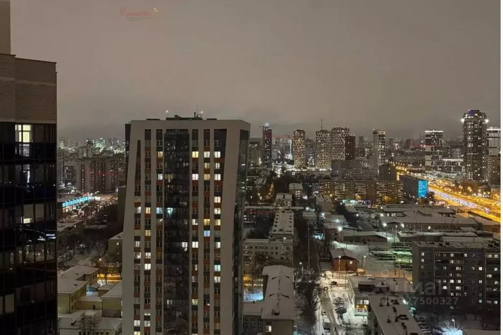 Студия Свердловская область, Екатеринбург ул. Машинная, 44к2 (30.0 м) - Фото 1