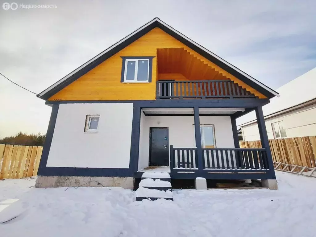 Дом в Иркутская область, Качугский муниципальный округ, село Карлук ... - Фото 1