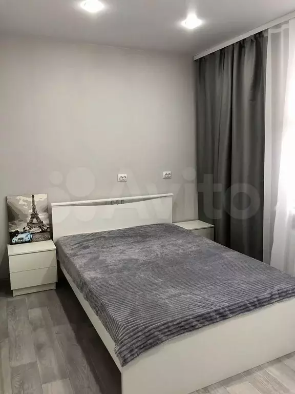 Комната 24 м в 1-к., 22/25 эт. - Фото 0