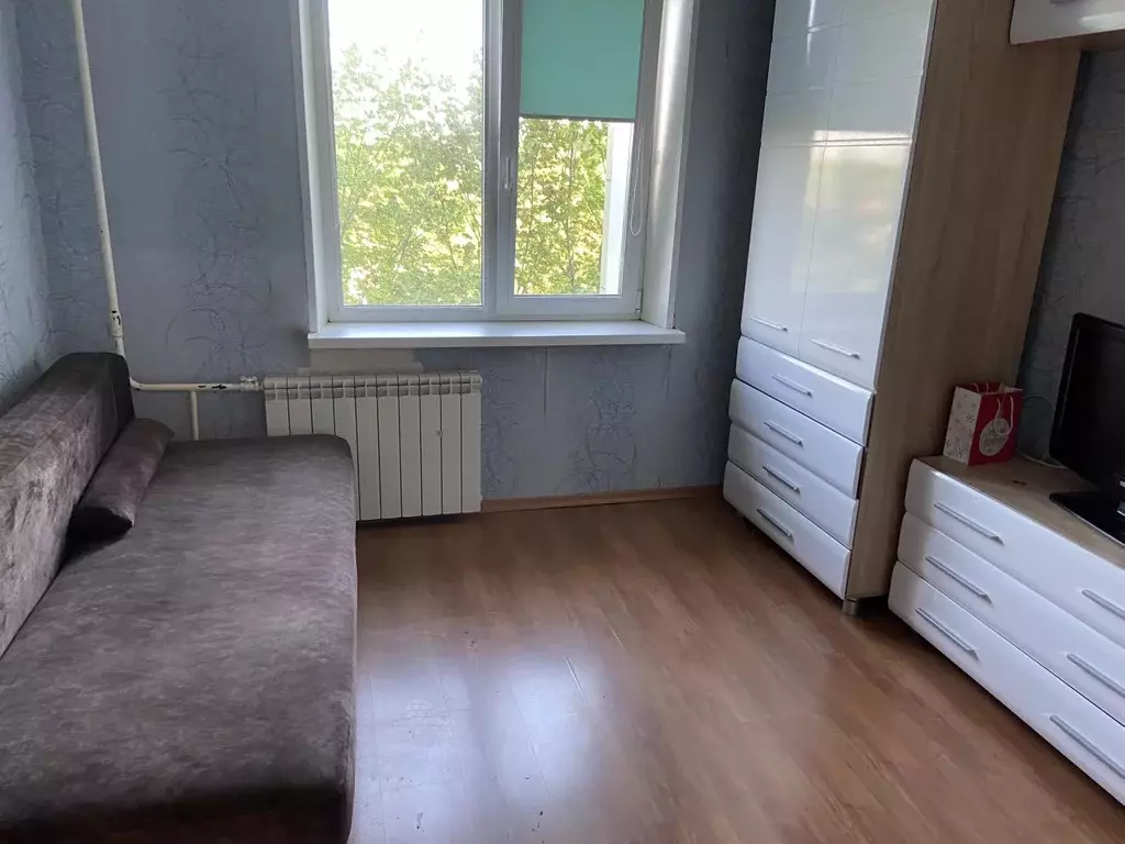 Продается 3-комнатная квартира - Фото 2