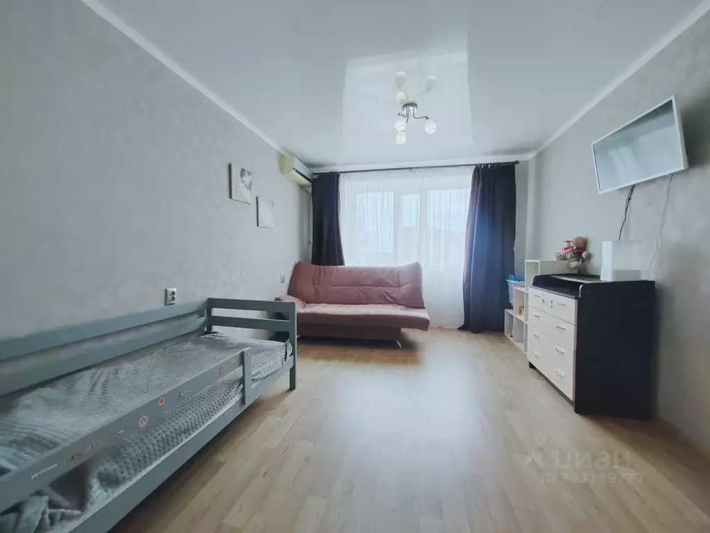 1-к кв. Оренбургская область, Оренбург Салмышская ул., 56 (39.3 м) - Фото 1