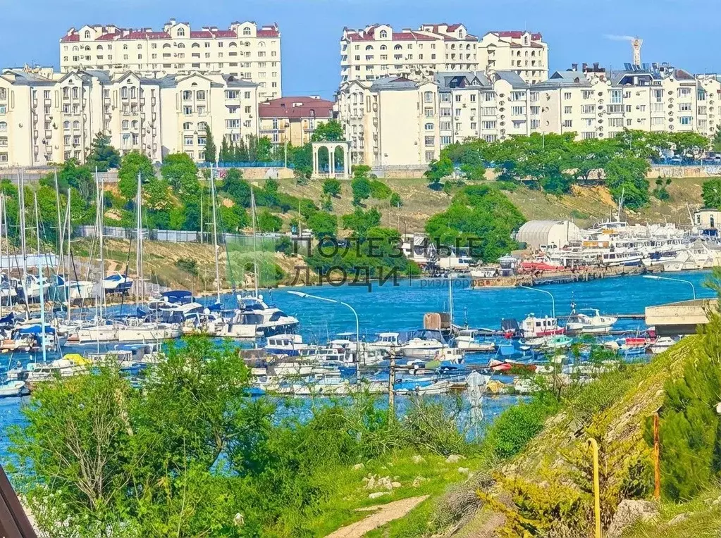 Дом в Севастополь ул. Муссонная, 56 (250 м) - Фото 1