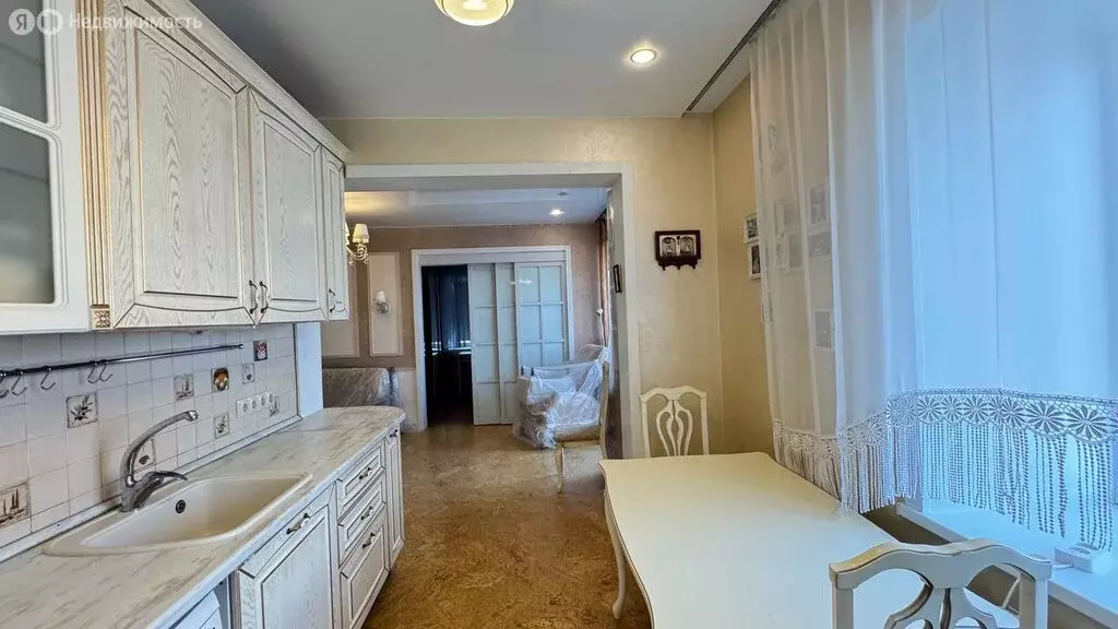 4-комнатная квартира: Иркутск, Красноказачья улица, 76 (94 м) - Фото 1