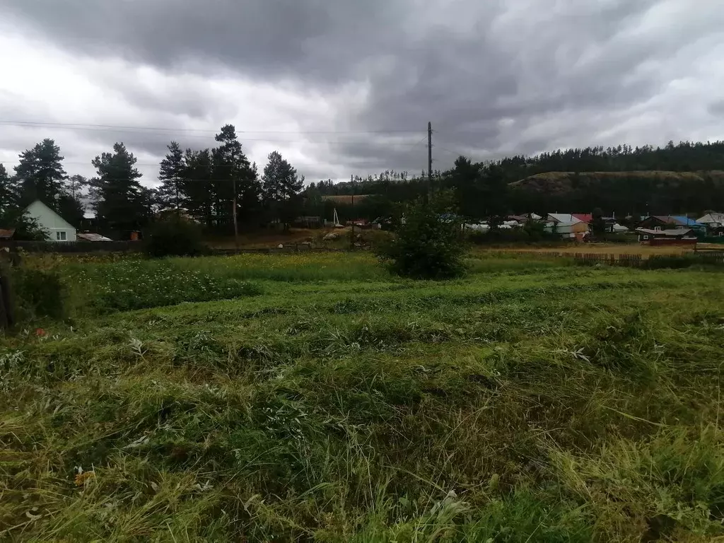 Участок в Иркутская область, Усть-Илимский муниципальный округ, пос. ... - Фото 2