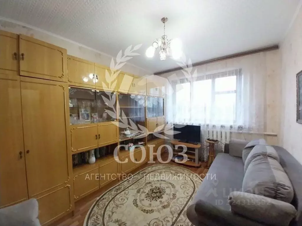 3-к кв. Калужская область, Спас-Деменск Пионерская ул., 11 (45.9 м) - Фото 1