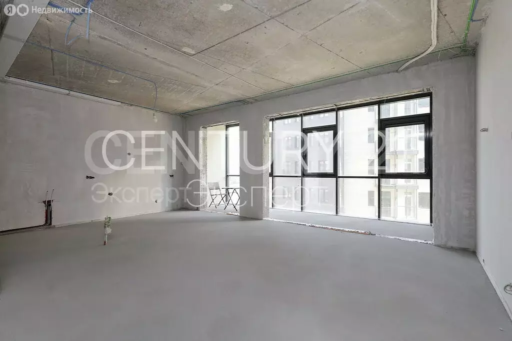 3-комнатная квартира: Калининград, Октябрьская улица, 12 (120 м) - Фото 0