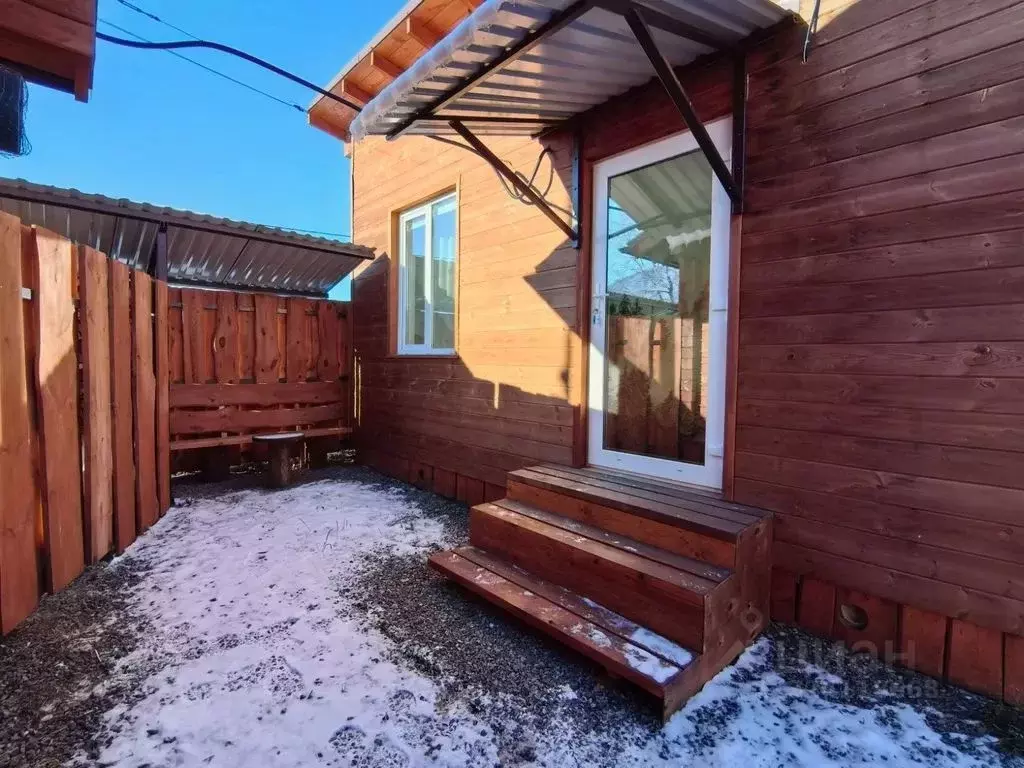 Дом в Алтай, Майминский район, Манжерокское с/пос, с. Озерное ул. ... - Фото 2